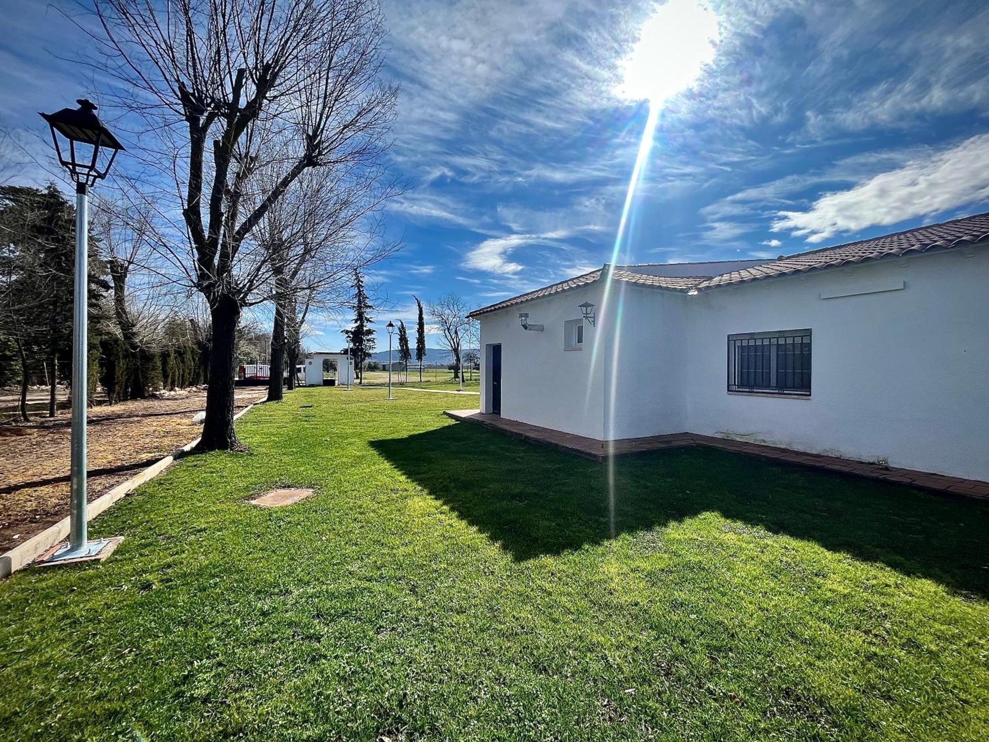 Villa Mercedes Argamasilla de Calatrava Zewnętrze zdjęcie
